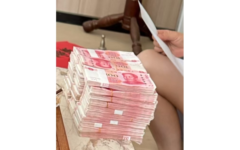 感谢信任30万走一个！